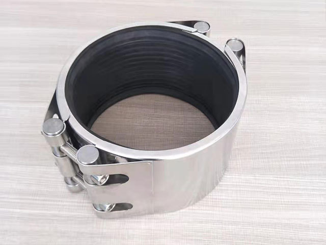 how to deal with high pressure pipe repair clamp in bad condition
